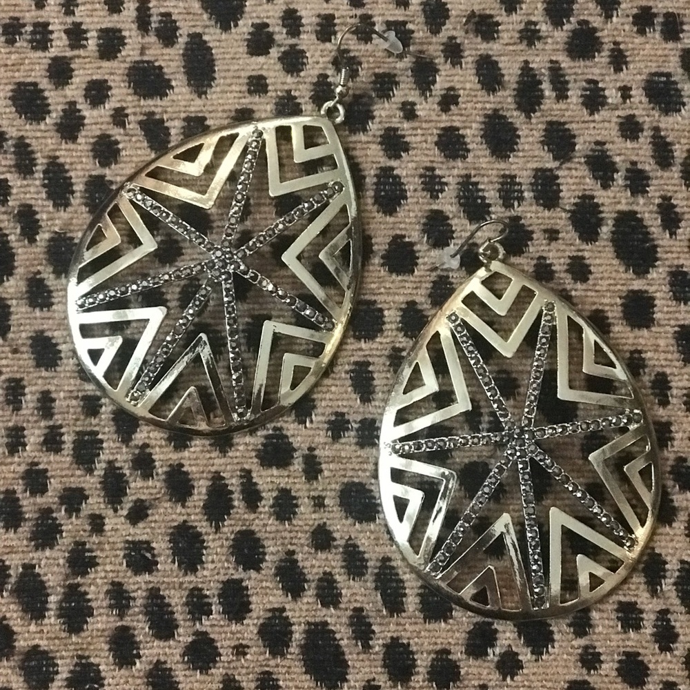 Rhinestone earrings